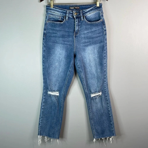 ROYALTY FOR ME Vintage Stretch High Rise Jeans Blue Mid Wash Distress Baddie 12 - Picture 11 of 11
